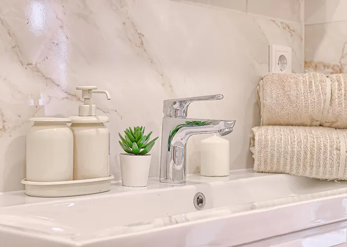 アパート Business-class 2 X Free Parking X Self Check In 24x7